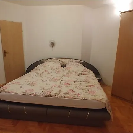 Odobasina Apartment *
